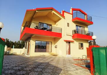 Luxurious 3 BHK Villa with Swimming Pool and Baby Pool for sale